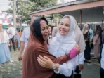 Wali-Kota-Palopo-Naili-saat-menghadiri-acara-Penyaluran-Bantuan-Atensi-Rehabilitasi-Sosial-dari-Sentra-Wirajaya-Makassar-yang-berlangsung-di-Kantor-Pos-Palopo-860x573